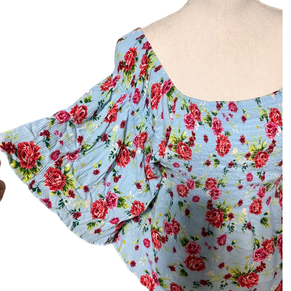 Floral romantic peasant top - Picture 2 of 4